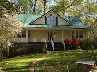 115 Riverview Dr, Lagrange, GA 30240