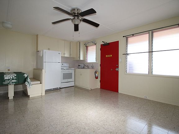 3rd image of 166 Lakeview Cir #C