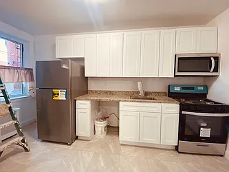 Rented by Silverstein Collection LLC 