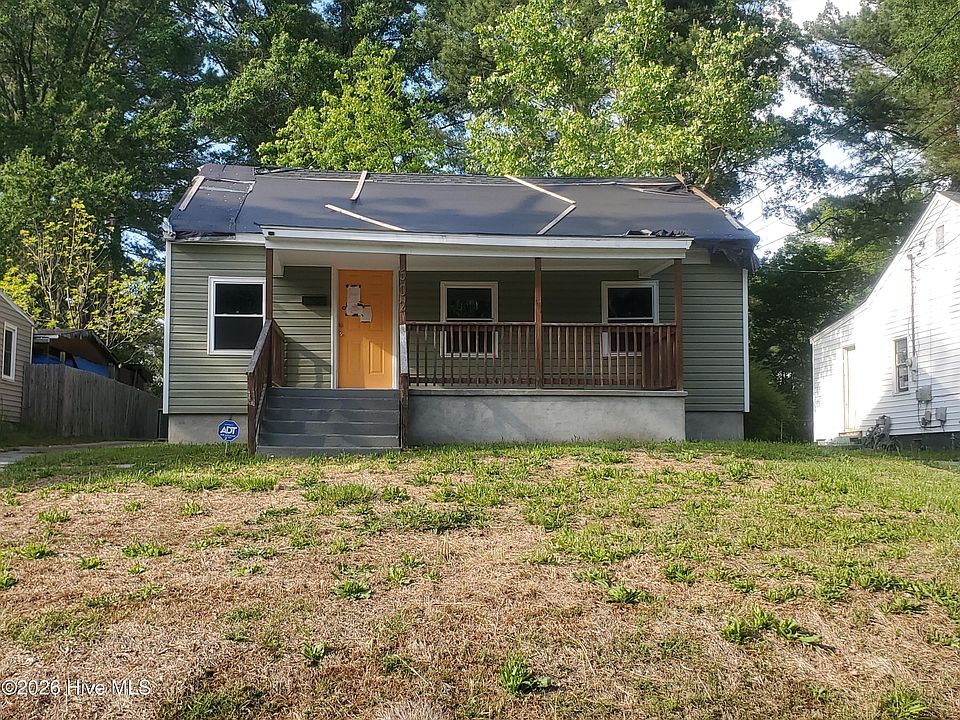 1st image of 602 Briggs Street S