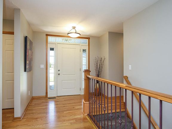 5th image of 3690 Nicole Ct NW