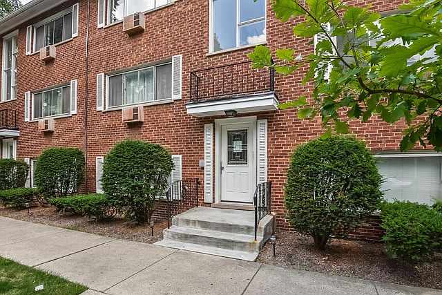1st image of 1107 Washington Blvd #72W