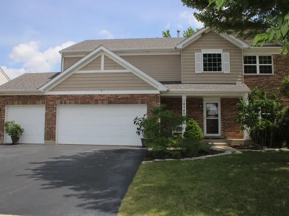 16549 Siegel Dr, Crest Hill, IL 60403