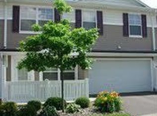 10805 Kingsfield Ln, Woodbury, MN 55129