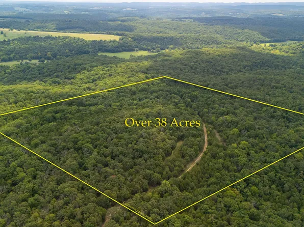 000 Merritt Road, Chadwick, MO 65629