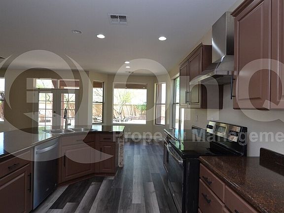 3rd image of 35434 N 31st Dr