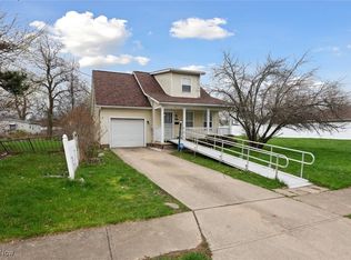 4627 E 147th St, Cleveland, OH 44128