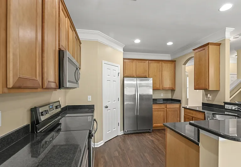 363 Sanctuary Park Dr — Photo 11