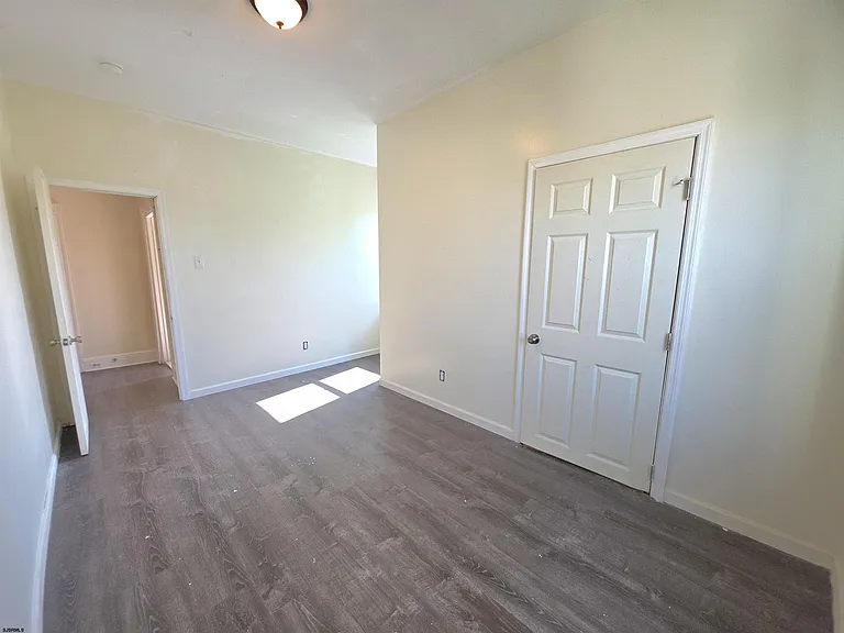 1404 Madison Ave — Photo 19
