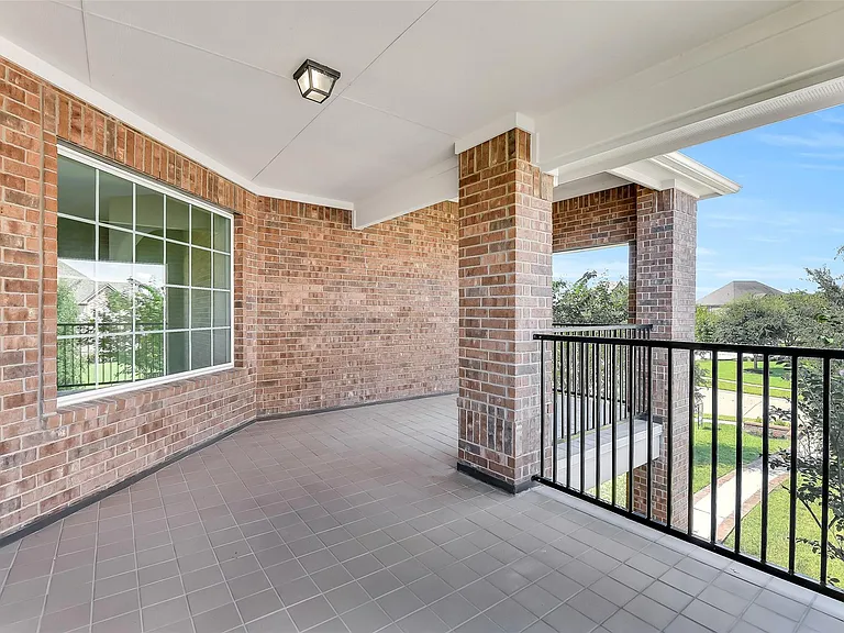 16706 Chestnut Square Dr — Photo 38