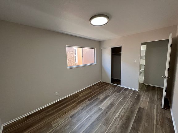 4th image of 636 Prospect St APT 4