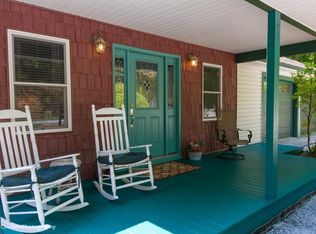 15 Panther Creek Rd, Almond, NC 28702