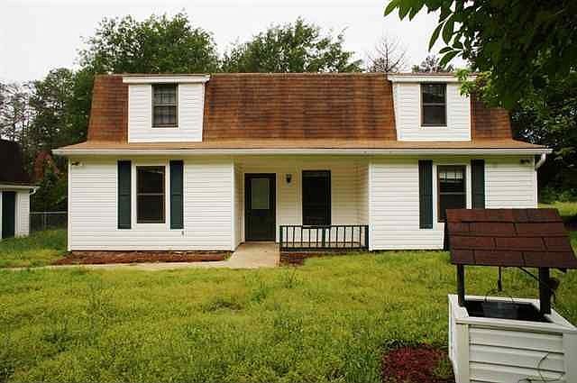 1st image of 18182 Bluebird Cir