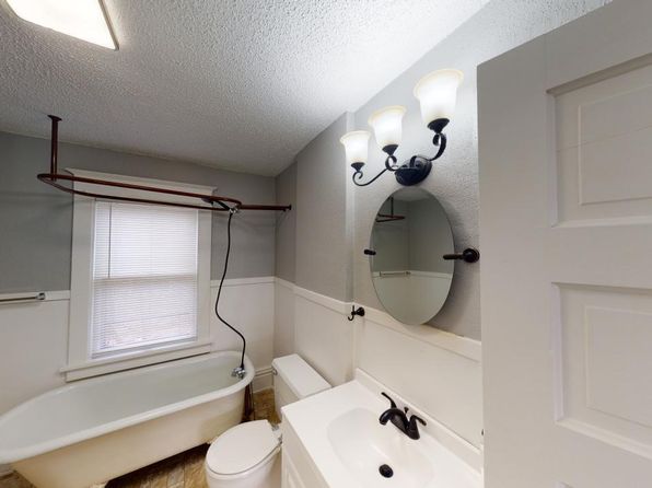 bismarck-north-dakota-217385623 picture