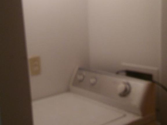 3rd image of 1204 Vallette St #A