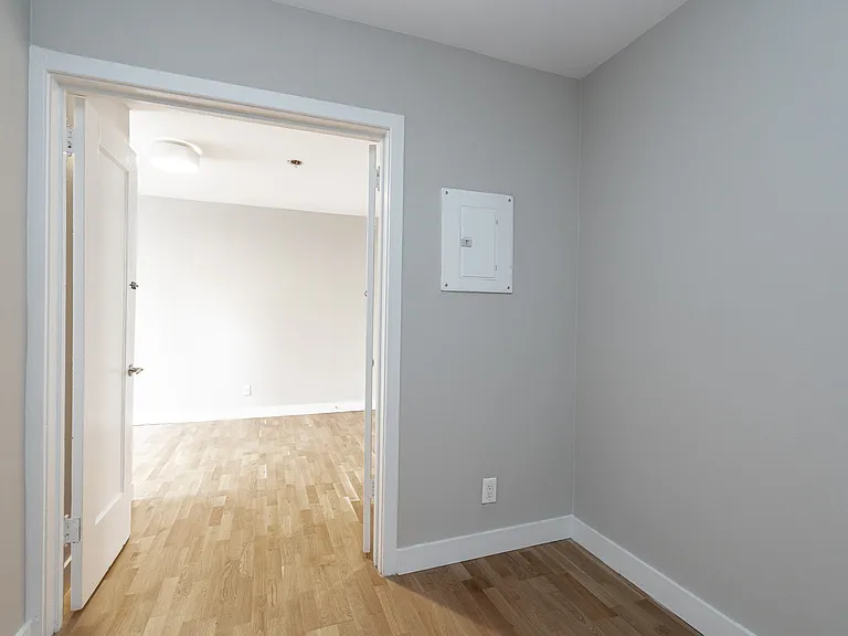 50 Gloucester St #50038A-304 — Photo 7