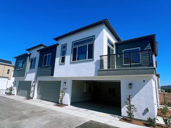 12231 Halle Way, San Diego, CA 92128