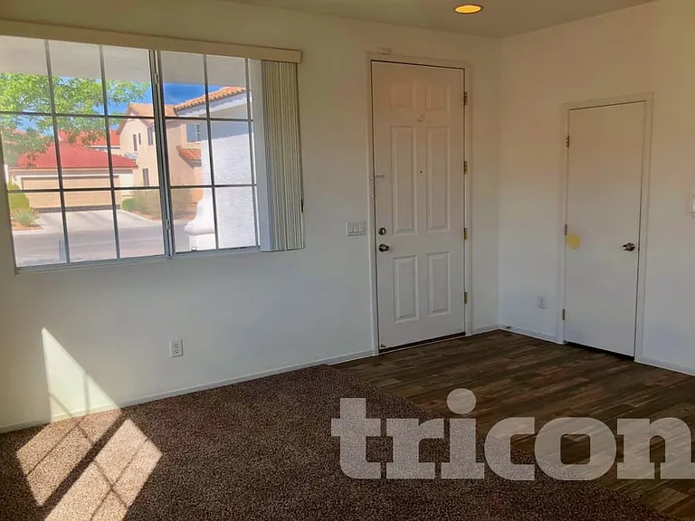 5616 Deer Run Ct — Photo 8
