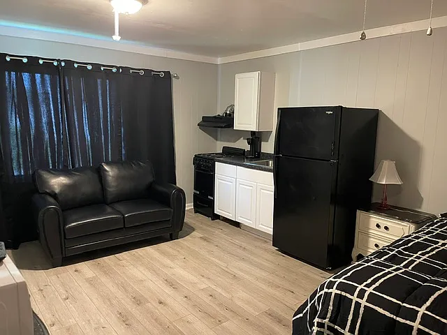 507 S Georgia St #1 — Photo 1