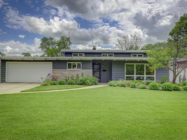 1436 Elliott Dr, Munster, IN 46321