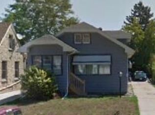 1009 Lathrop Ave, Racine, WI 53405