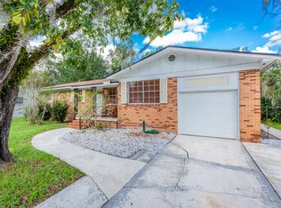 1847 Grove Park Dr, Orange Park, FL 32073