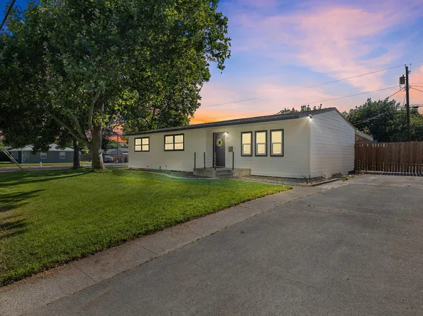 1301 Wright Ave, Richland, WA 99354