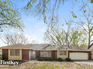 13009 Bristol Ave, Grandview, MO 64030