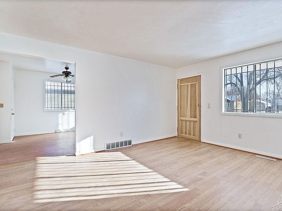 5th image of 2431 Ledyard St