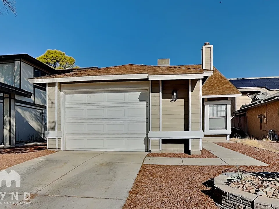 4336 Fox Point Dr