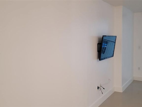 4th image of 1200 Brickell Bay Dr APT 3216