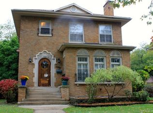 9928 S Leavitt St, Chicago, IL