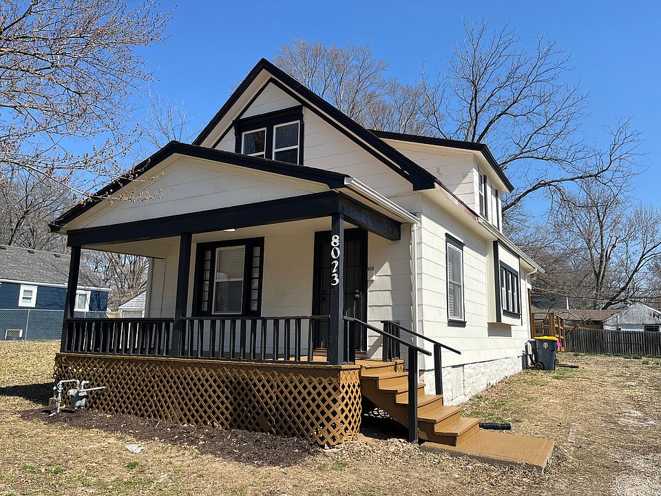 1st image of 8023 Flora Ave
