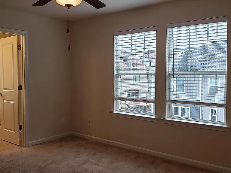 8517 Sharonbrook Dr — Photo 21