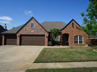 20965 E 40th St S, Broken Arrow, OK 74014