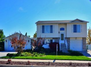 271 W 1900 S, Clearfield, UT 84015