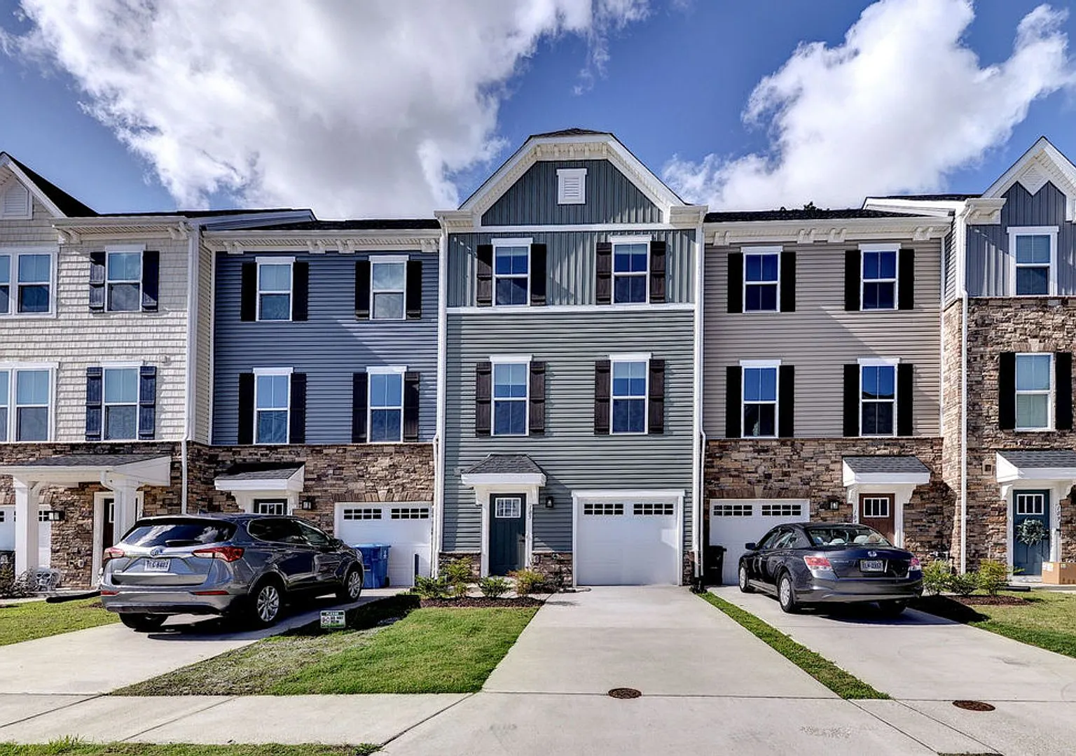 Legacy of Poquoson Townhome. — Photo 1