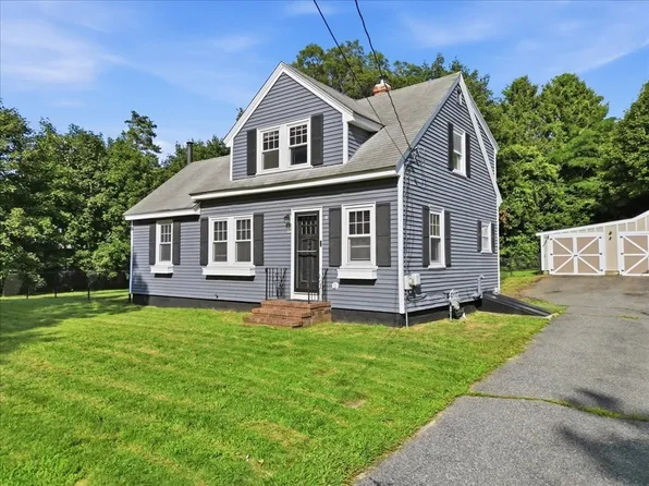 64 Camp Opechee Rd, Barnstable, MA 02630