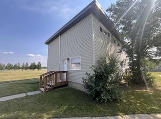 305 N 5th St #40, Wainwright, AB T9W1A4