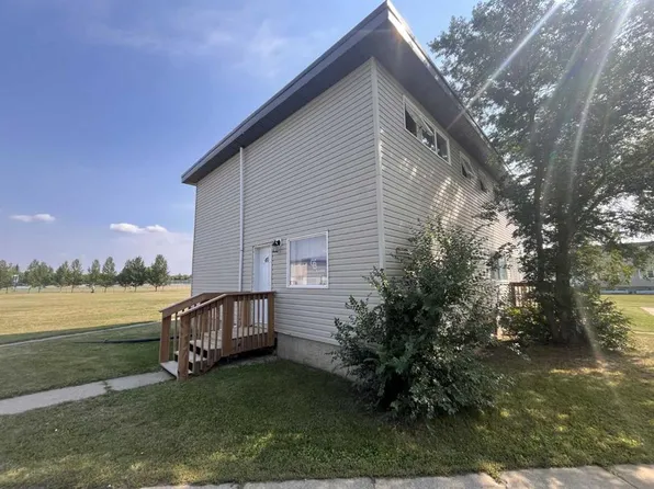 305 N 5th St #40, Wainwright, AB T9W 1A4