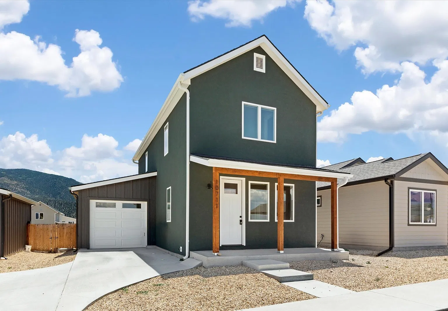 3 bed, 2.5 bath, 1514 sqft, $2,450 — Photo 1