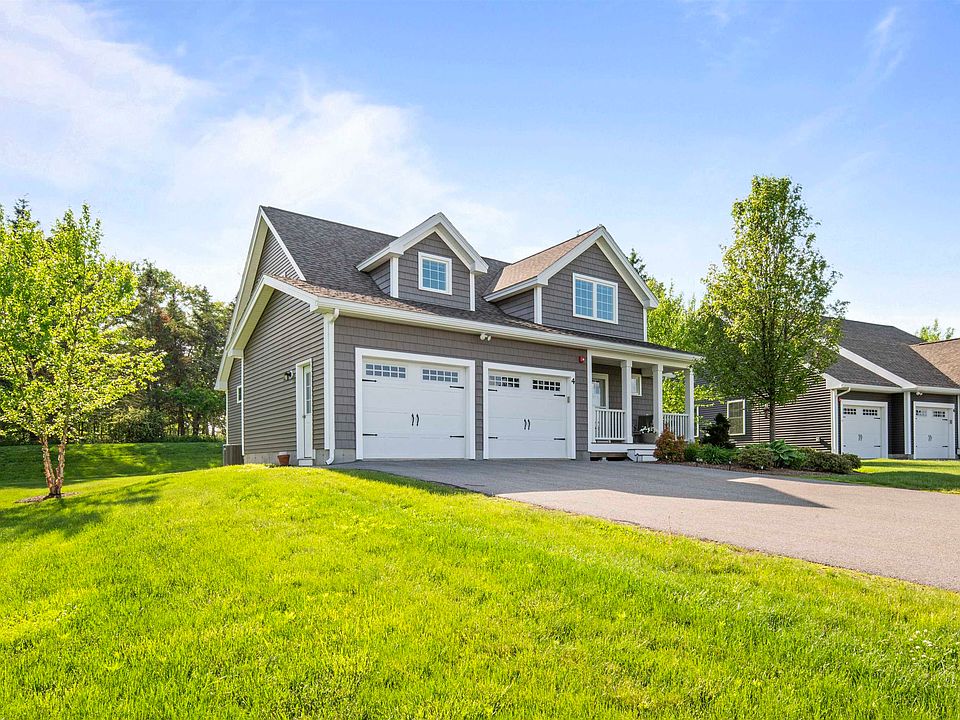 1st image of 4 Three Ponds Drive