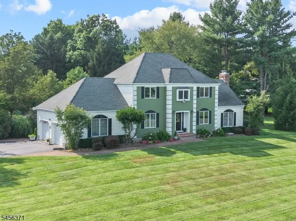 20 Stonebridge Rd, Union Twp., NJ 08827