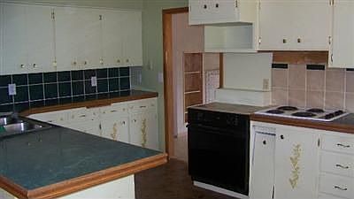 3rd image of 2 Sycamore Dr