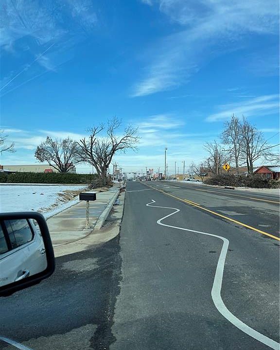 2nd image of 307 S Mustang Rd
