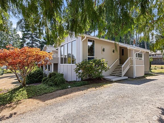 2nd image of 8010 E Seaview Drive