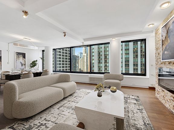 4th image of 155 N Harbor Dr #210607