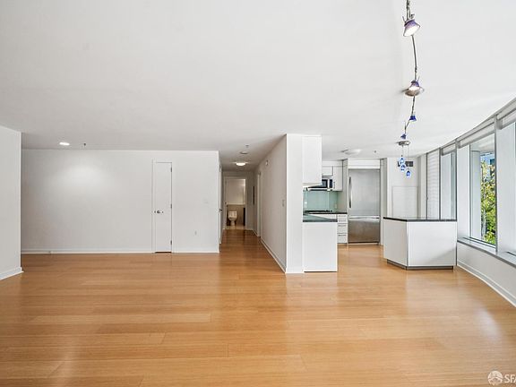 3rd image of 301 Main St #3E