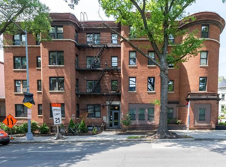 5 Rhode Island Ave NW #401 — Photo 31
