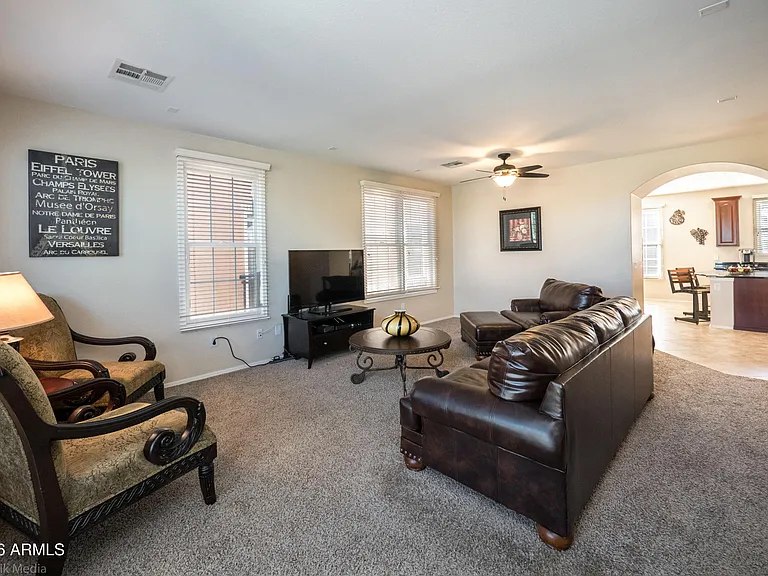 1628 E Canyon Creek Dr — Photo 12
